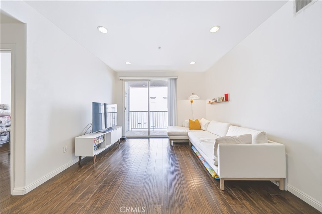 360 W Avenue 26 Property Photo 15