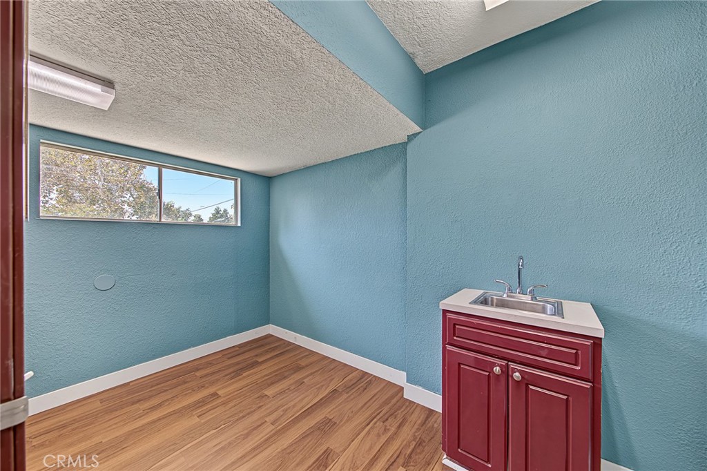 5430 Arlington Avenue Property Photo 18