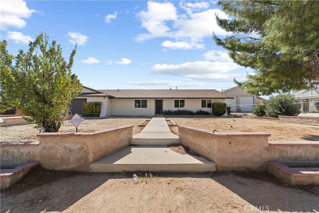 16849 Mission Property Photo 2