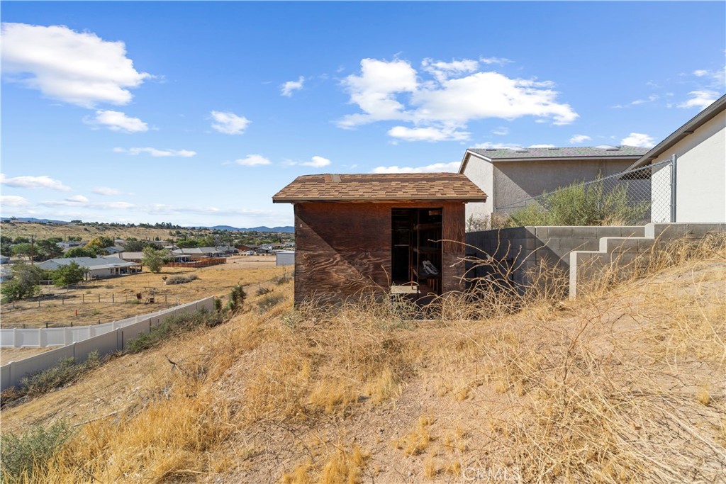 16849 Mission Property Photo 38