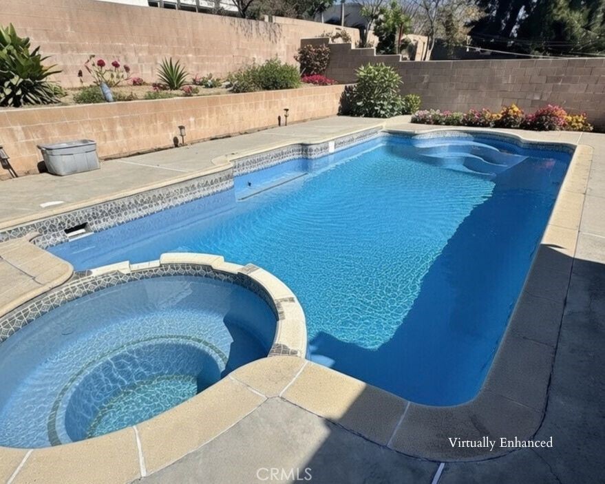 16034 Hawthorne Property Photo 7