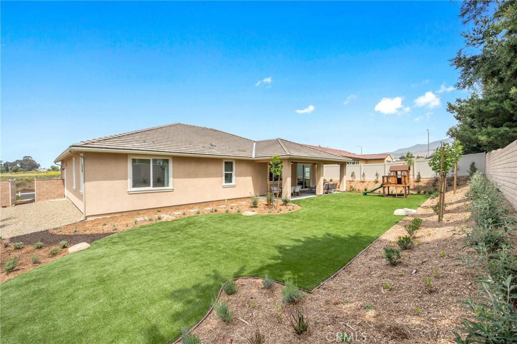 4129 Daisy Property Photo 24
