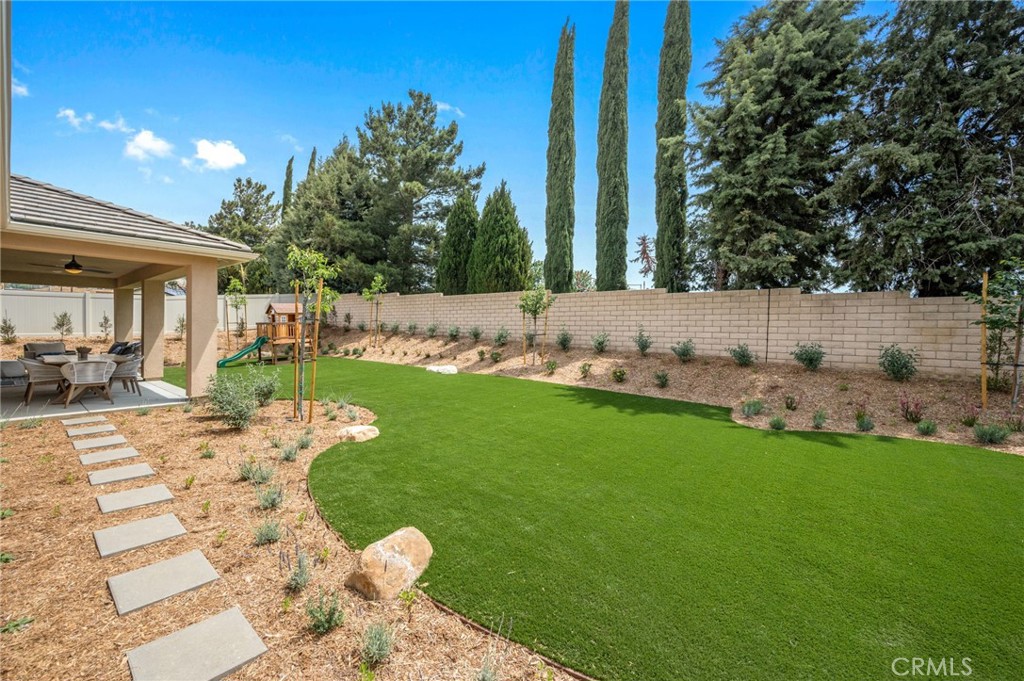 4129 Daisy Property Photo 25