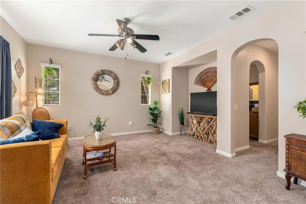 4304 Owens 101 Property Photo 12