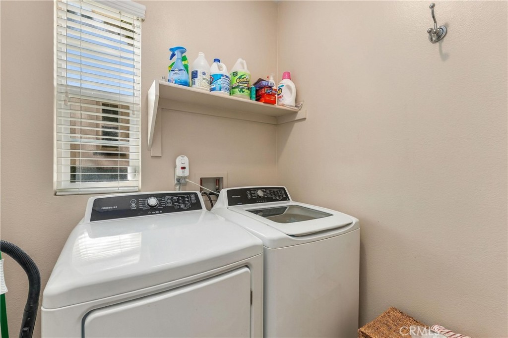 4304 Owens 101 Property Photo 16