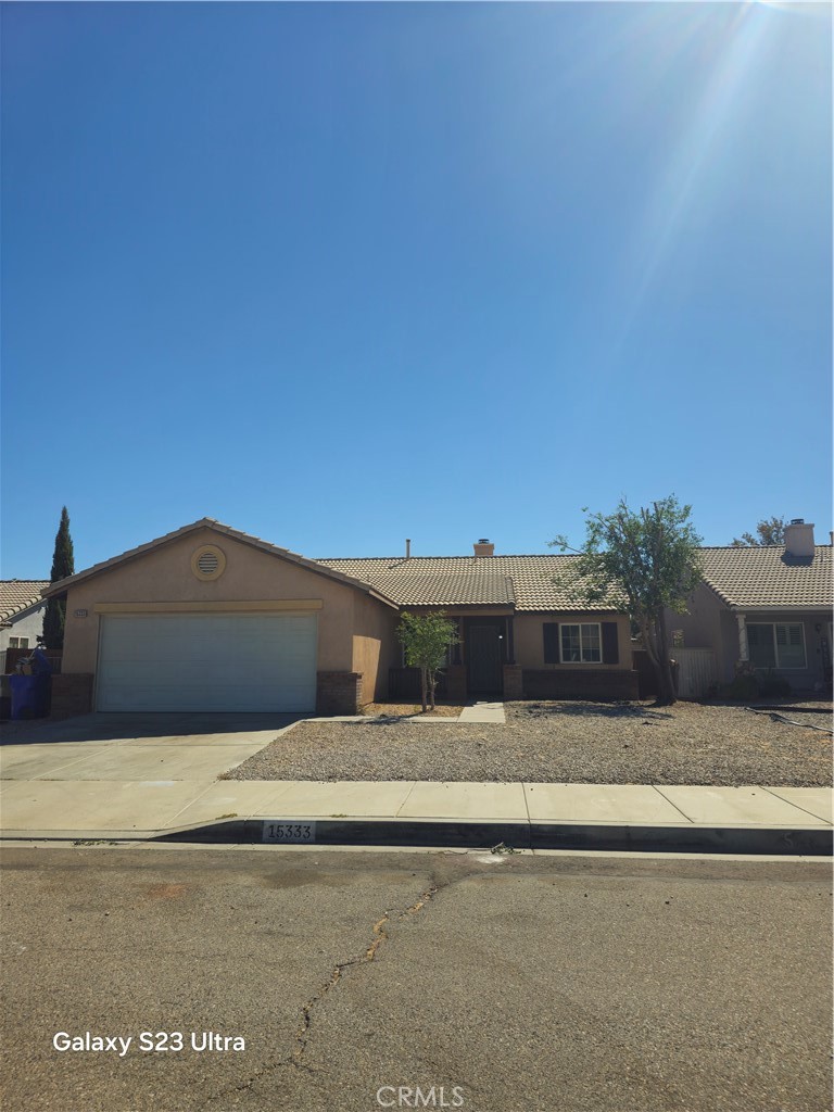 15333 Ross Property Photo 1