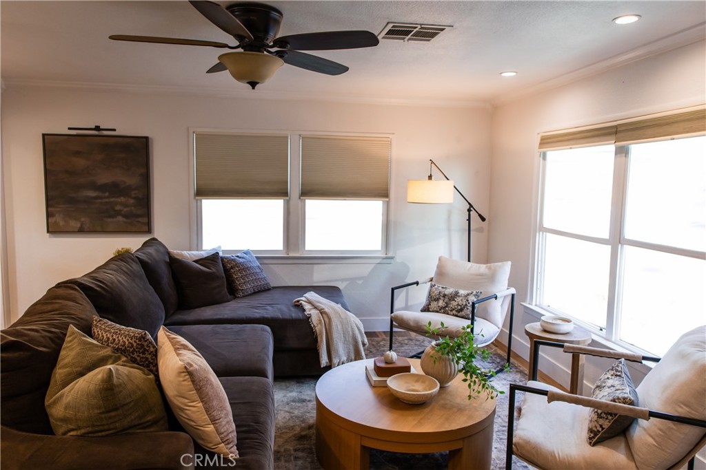 12188 Douglas Property Photo 5