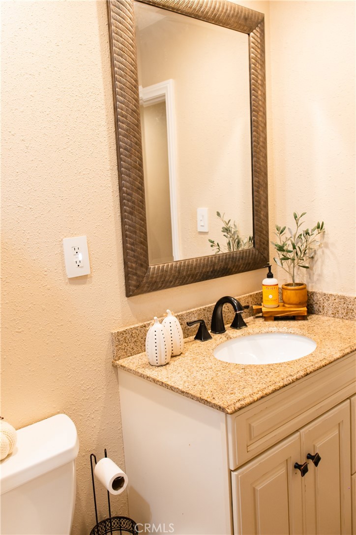 12188 Douglas Property Photo 23