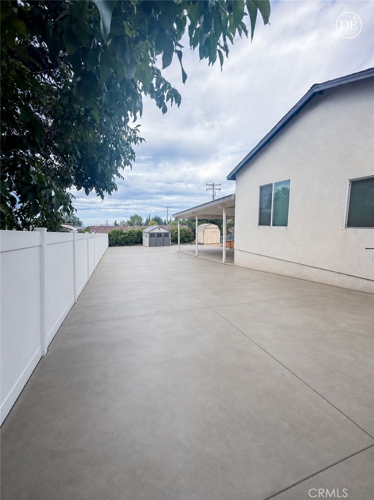 12188 Douglas Property Photo 37