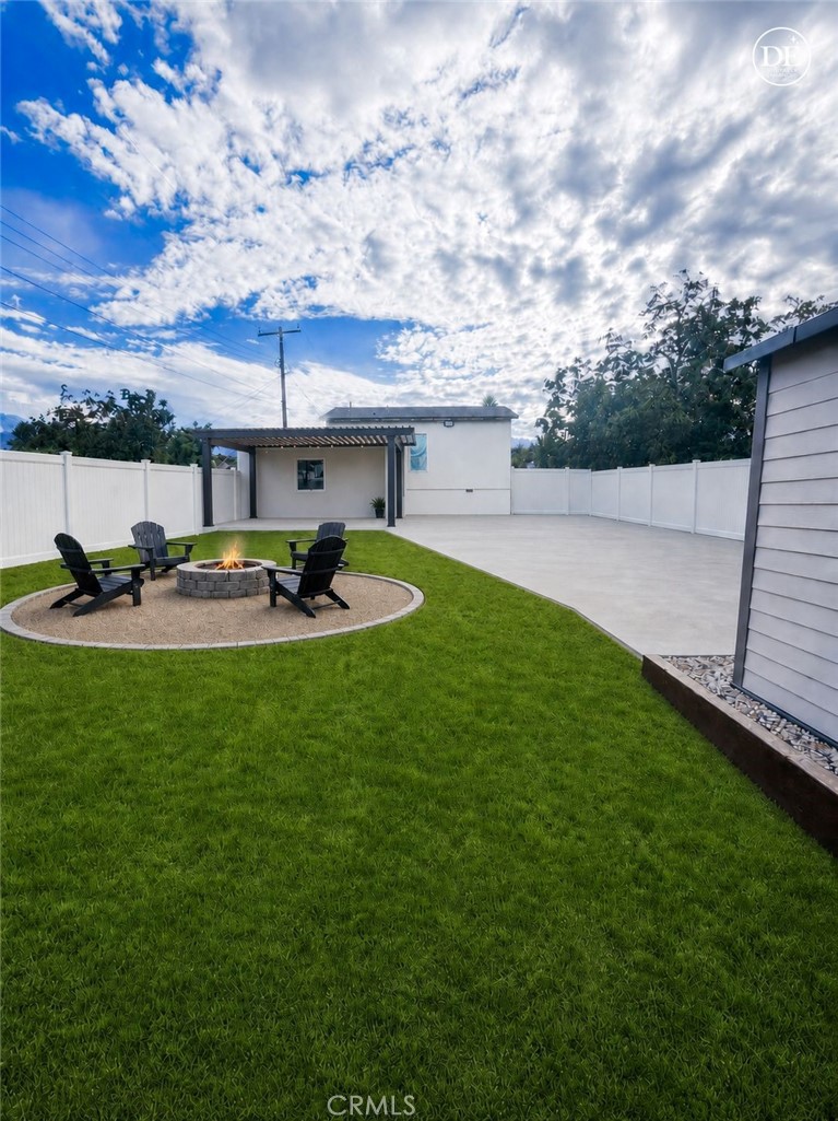 12188 Douglas Property Photo 41