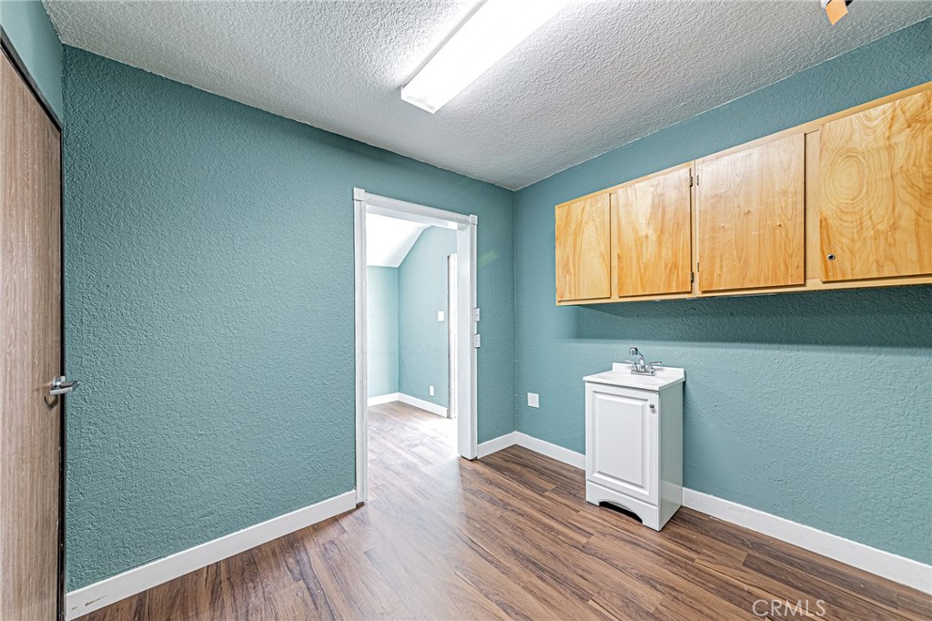 5430 Arlington Avenue Property Photo 4