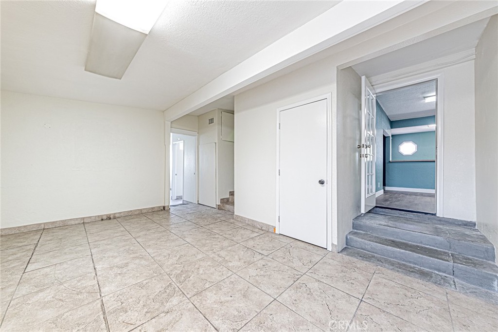 5430 Arlington Avenue Property Photo 13
