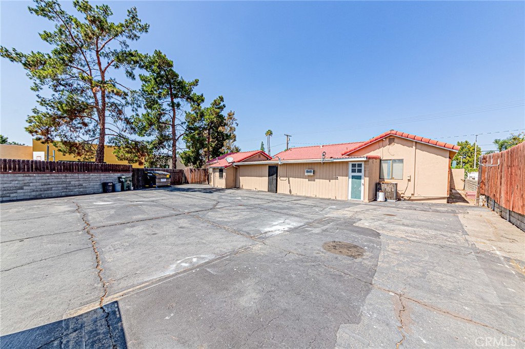5430 Arlington Avenue Property Photo 15