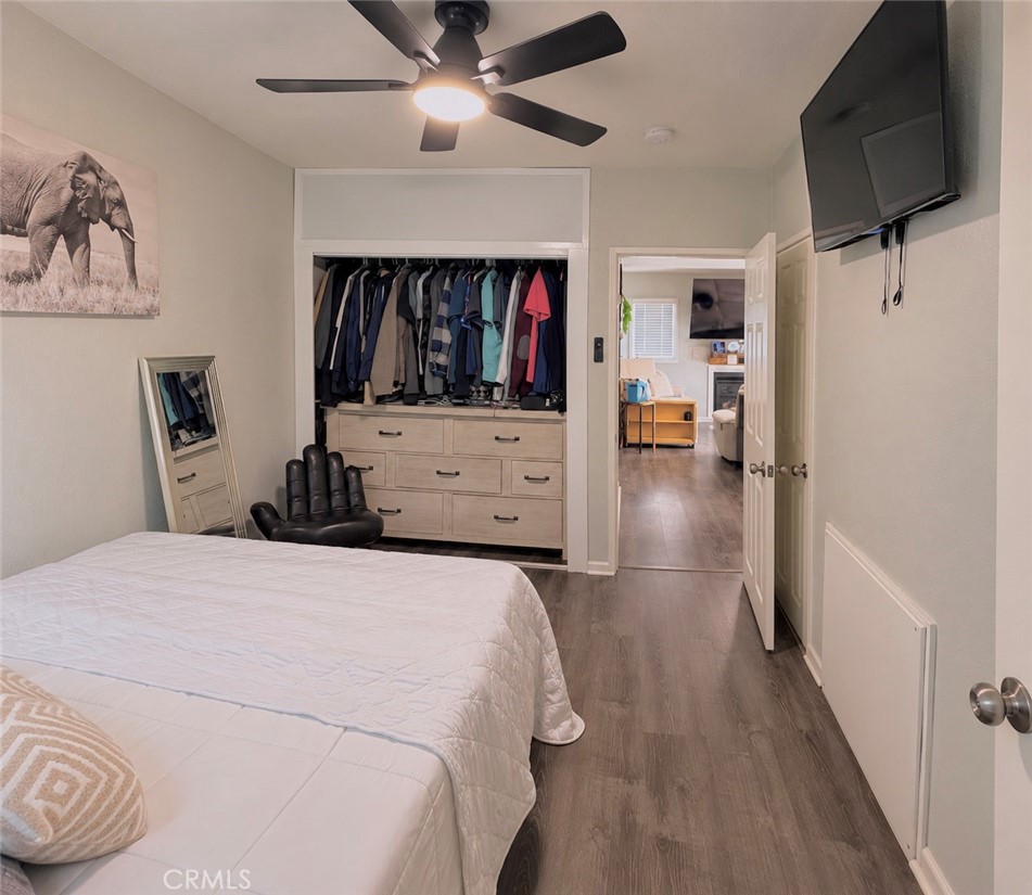 3898 N Mountain View Property Photo 5