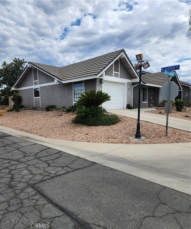 1331 Freedom Property Photo 5