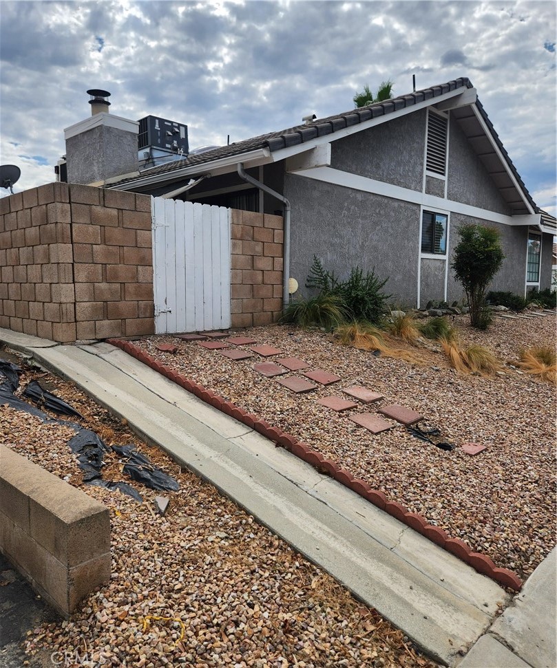 1331 Freedom Property Photo 6