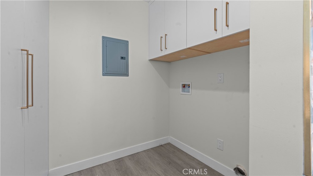 1230 Spazier Avenue Property Photo 28