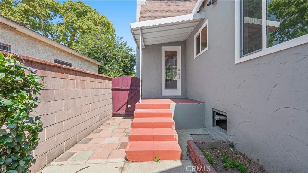 1230 Spazier Avenue Property Photo 39