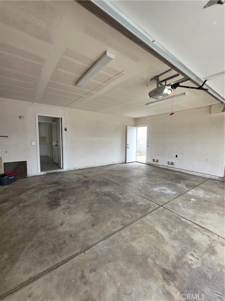 2874 W Calle Vista Property Photo 22