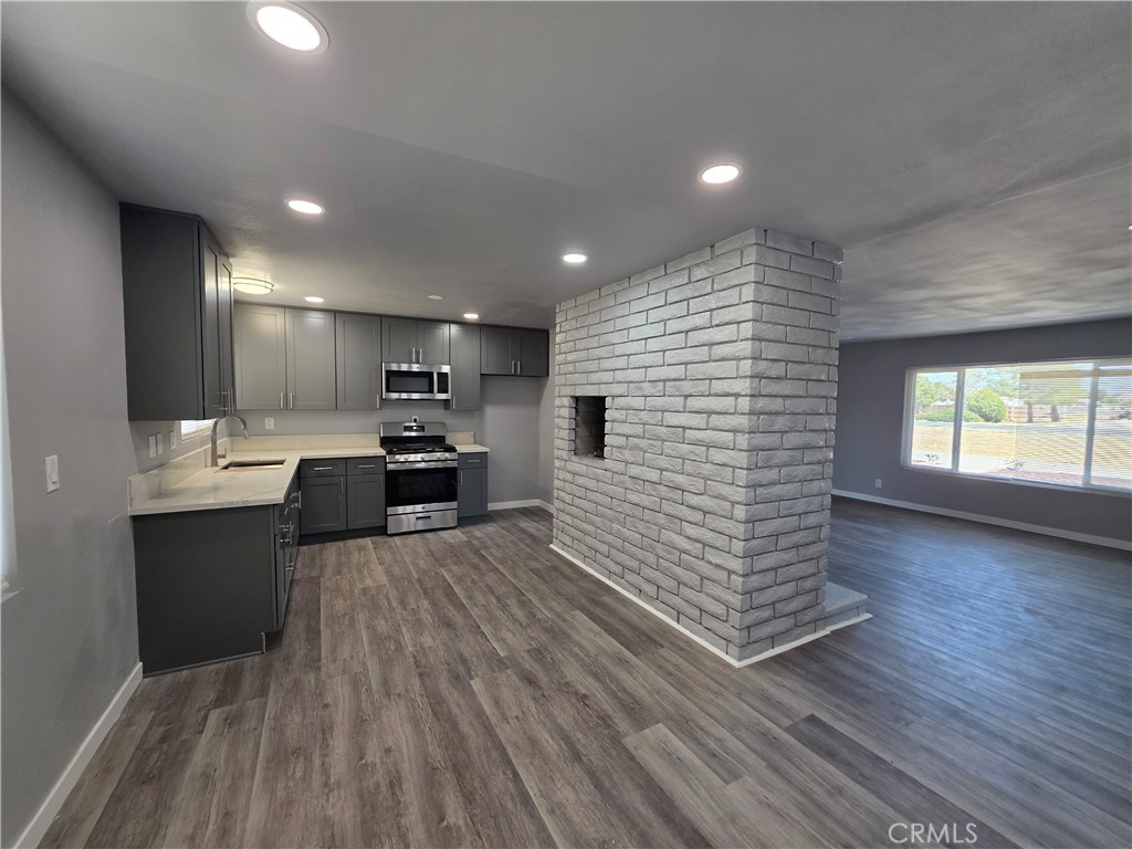14376 Flathead Property Photo 4