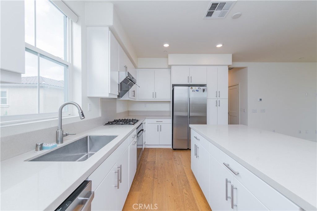 8255 Garden Park Property Photo 8