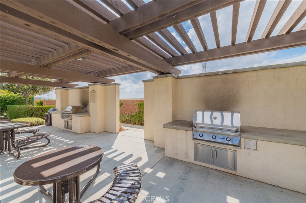 8255 Garden Park Property Photo 38