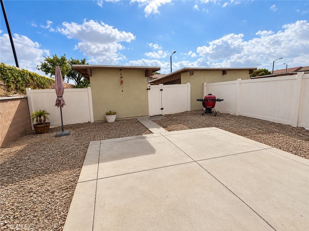 16810 Village F Property Photo 13