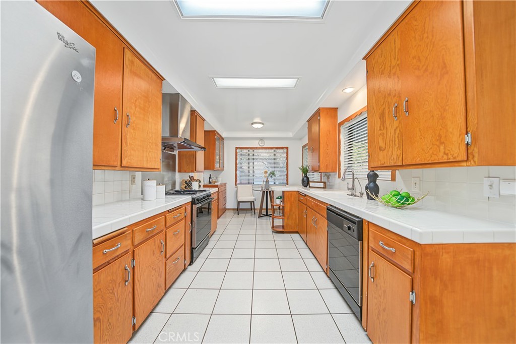 12105 Rideout Place Property Photo 20