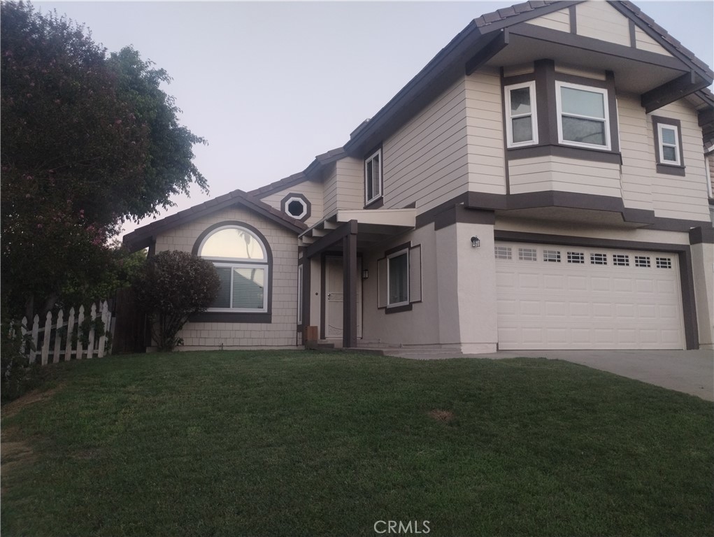 11981 Blackstone Court Property Photo 4