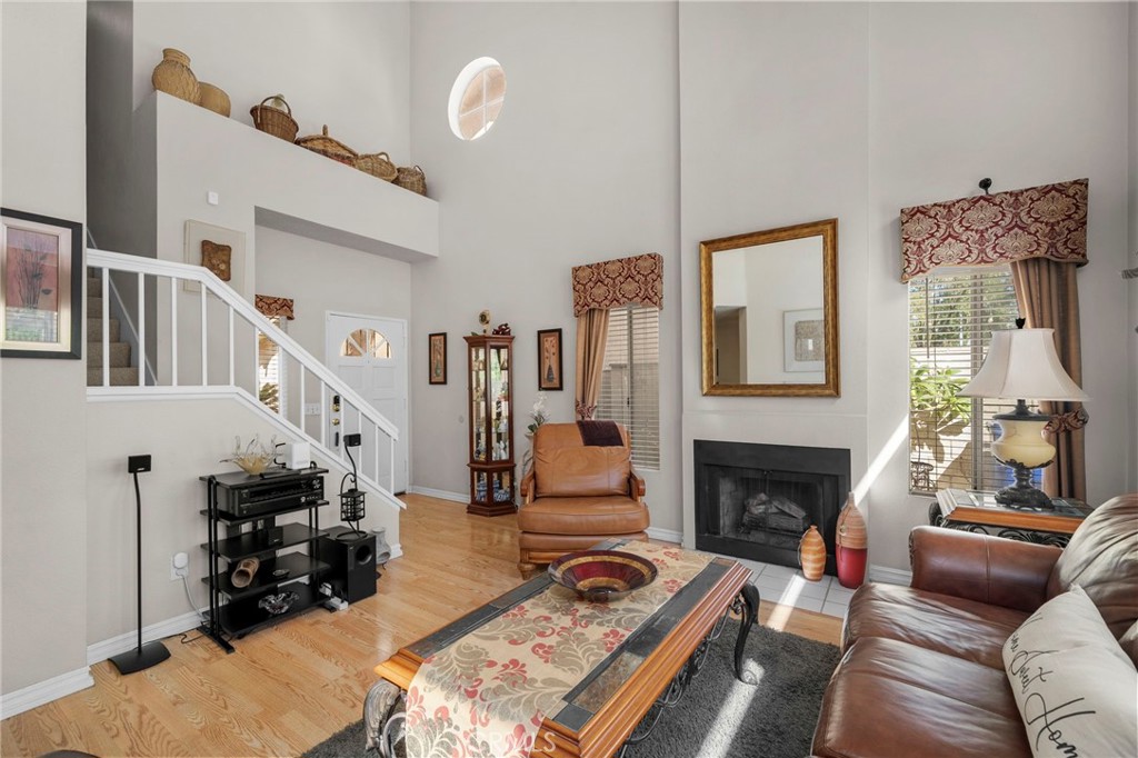 11809 Alabaster Court Property Photo 6