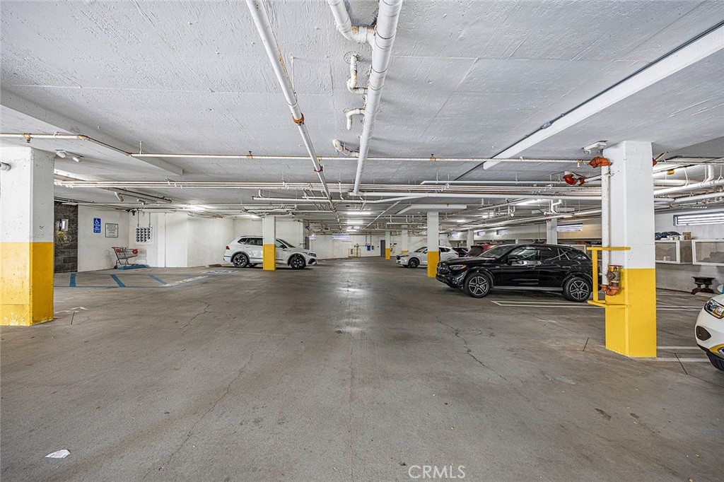 900 S Westgate Ph4 Property Photo 24