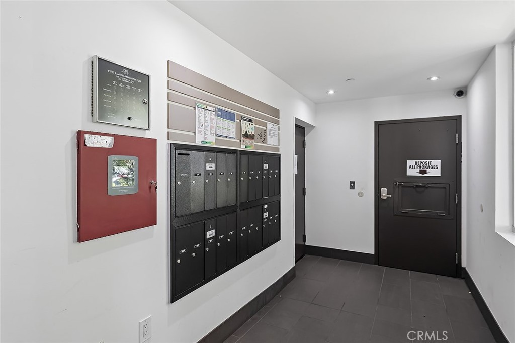 900 S Westgate Ph4 Property Photo 26
