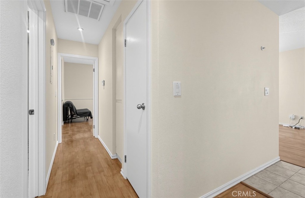 2486 Pleasant Way B Property Photo 9