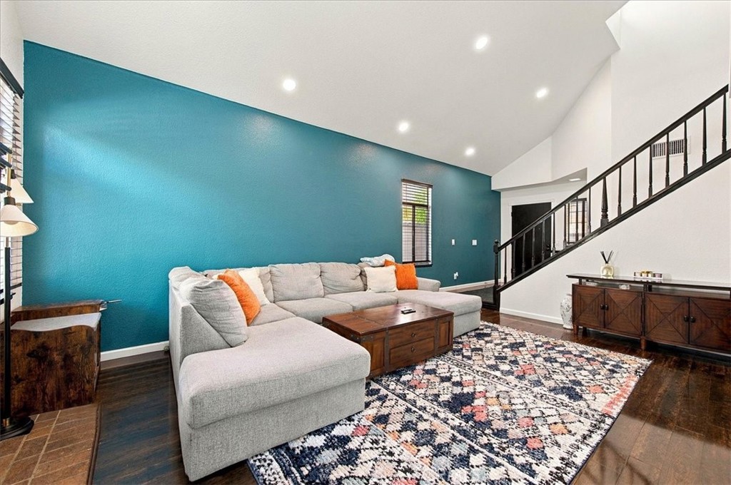 7676 Cardiff Property Photo 9