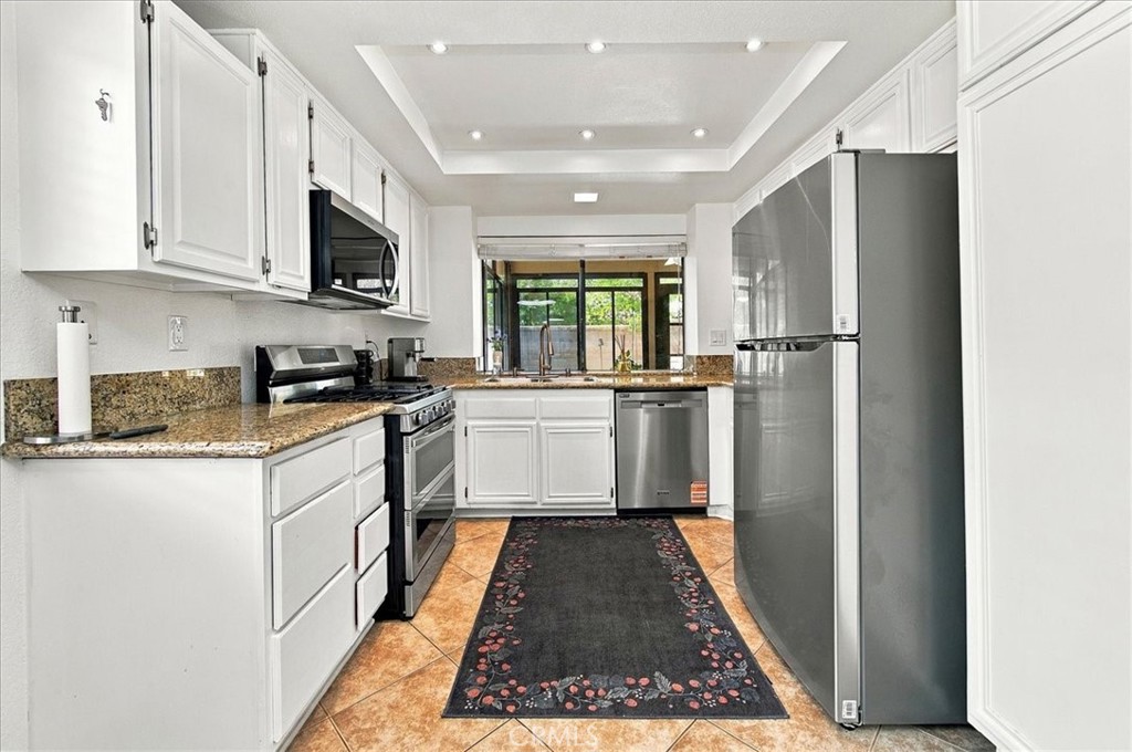 7676 Cardiff Property Photo 15