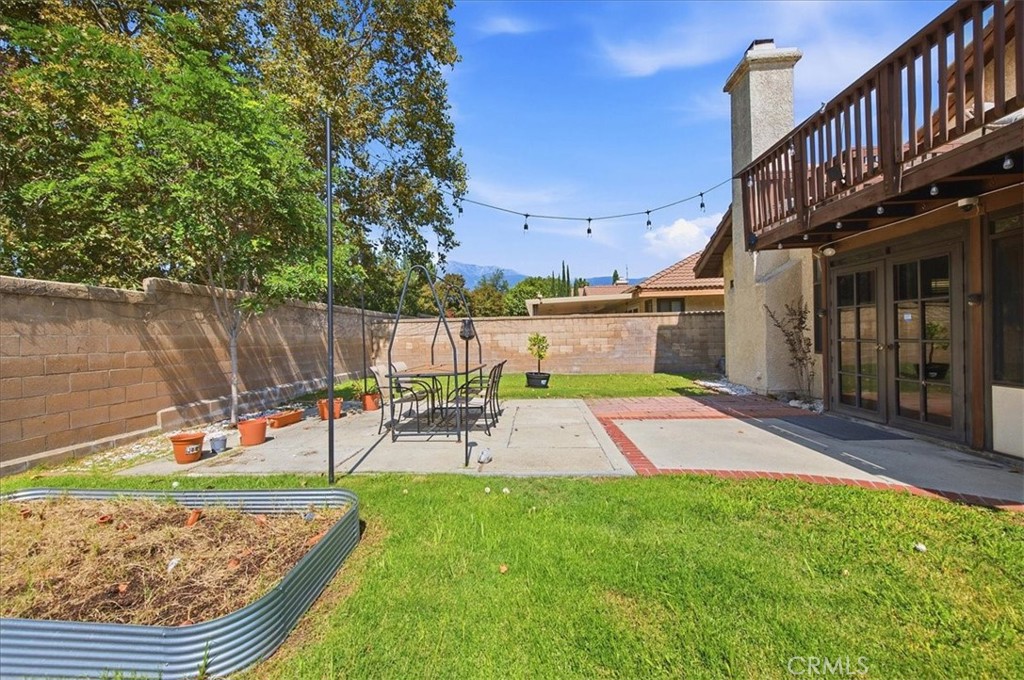 7676 Cardiff Property Photo 34