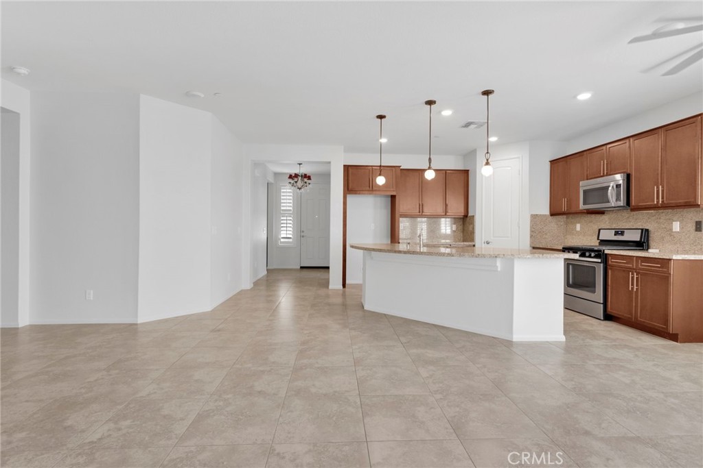 11351 Camden Street Property Photo 7