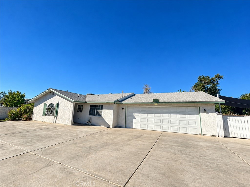 17471 Laurel Street Property Photo 1
