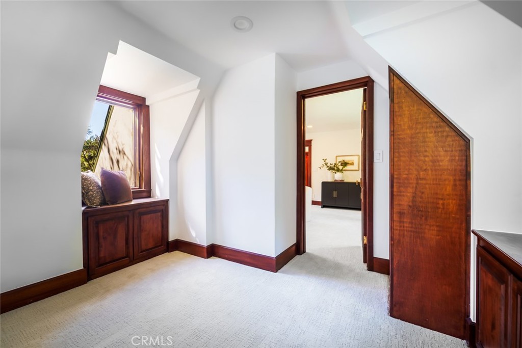 1825 S Diamond Avenue Property Photo 17
