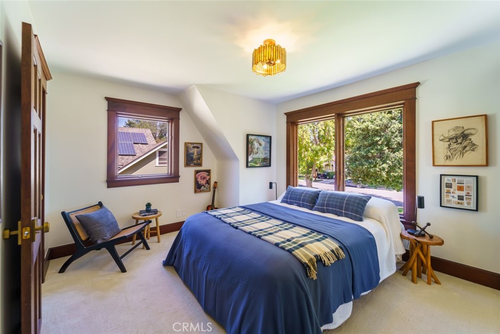 1825 S Diamond Avenue Property Photo 21