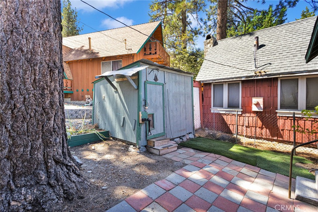 1038 Robin Ln. Property Photo 30