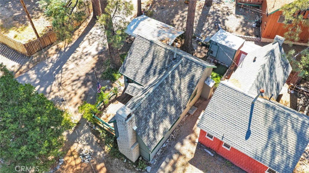 1038 Robin Ln. Property Photo 36