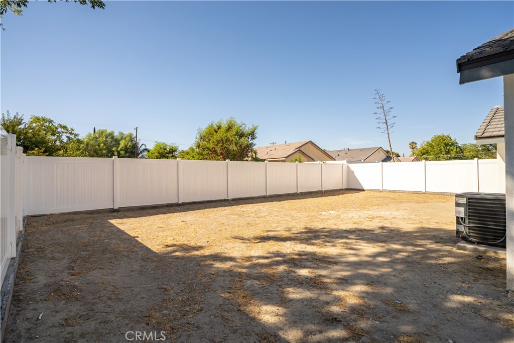 336 E Mead Property Photo 33