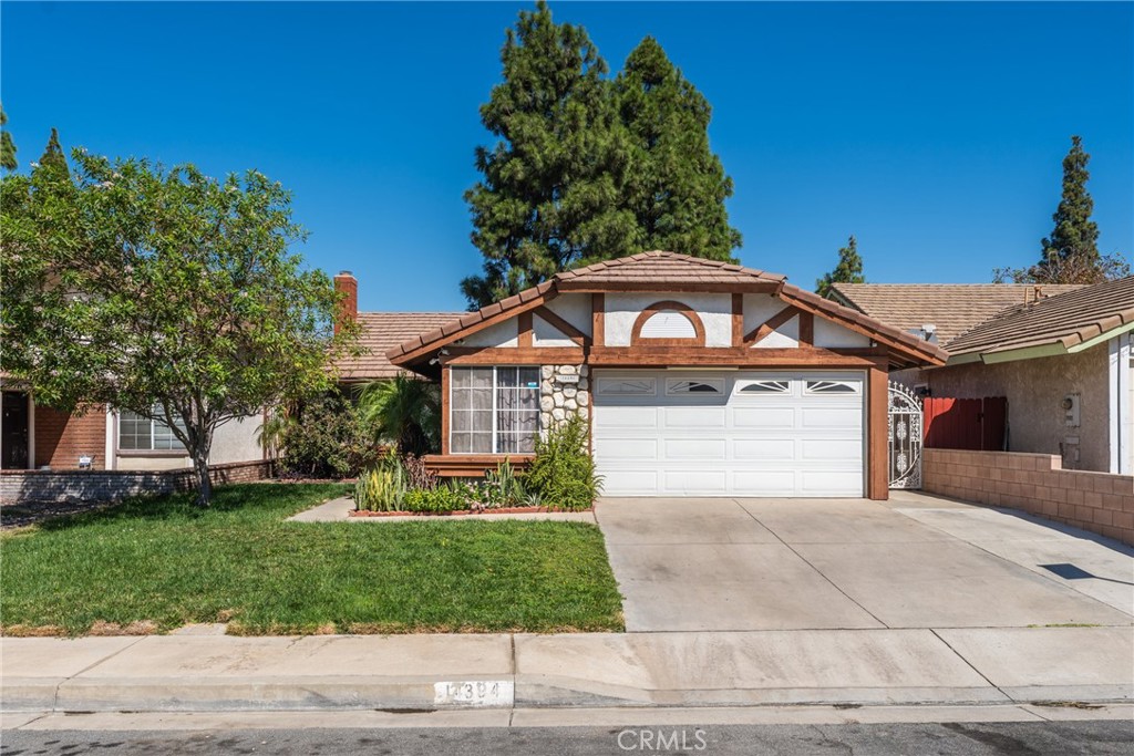 14394 Hillcrest Property Photo 1