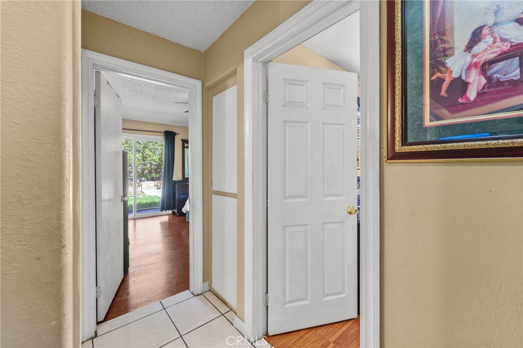14394 Hillcrest Property Photo 12