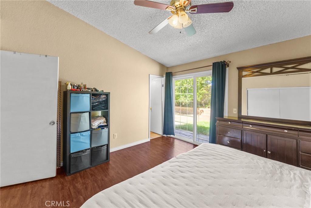 14394 Hillcrest Property Photo 14