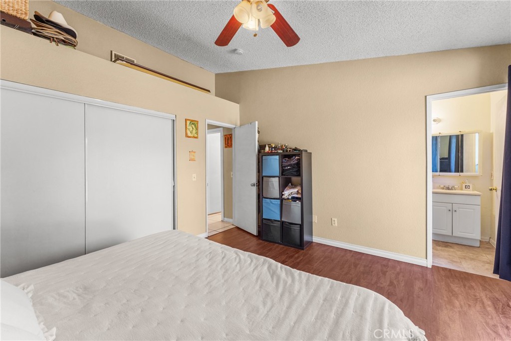 14394 Hillcrest Property Photo 15