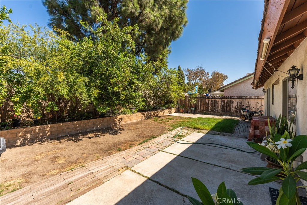 14394 Hillcrest Property Photo 20