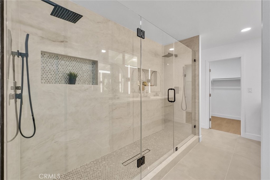 3114 S Rene Property Photo 19