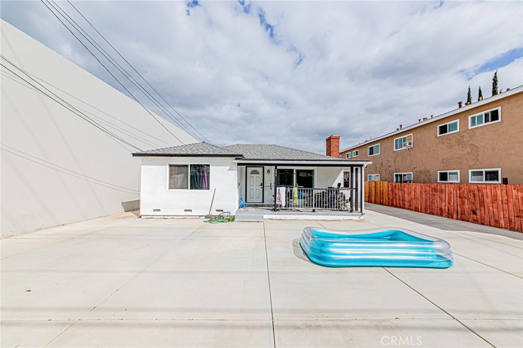 3515 W Commonwealth Property Photo 4